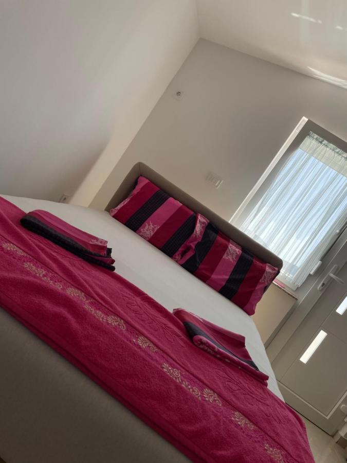 Mit-Apartments Šušanj Kültér fotó