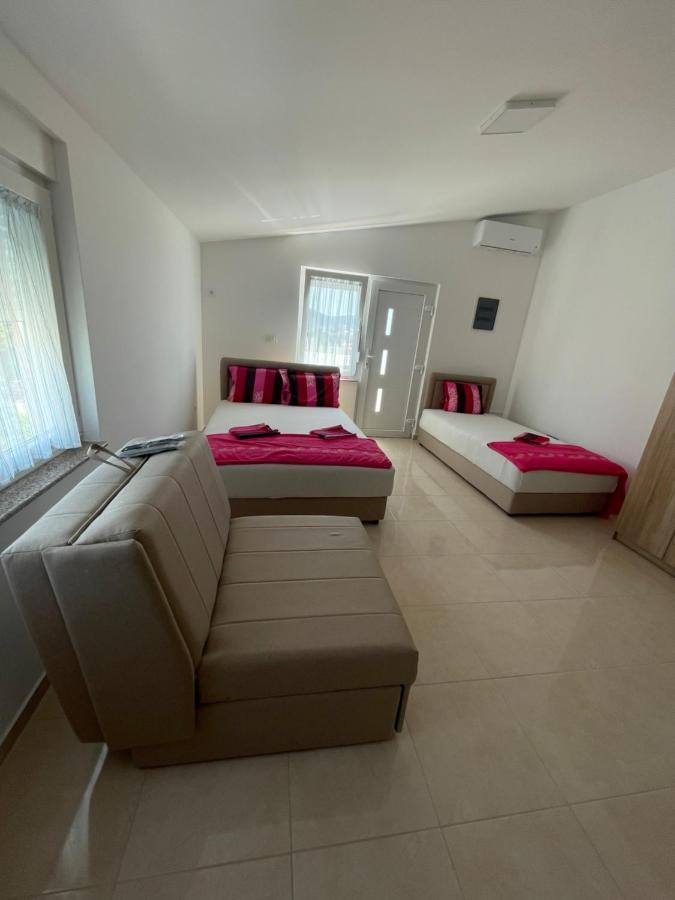 Mit-Apartments Šušanj Kültér fotó