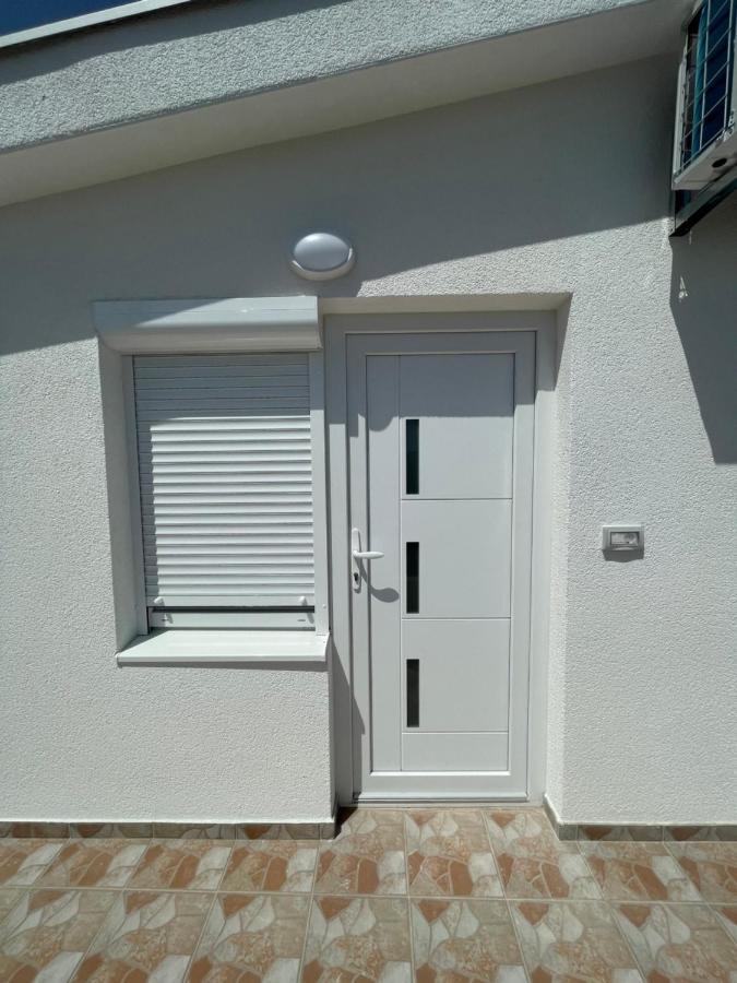 Mit-Apartments Šušanj Kültér fotó